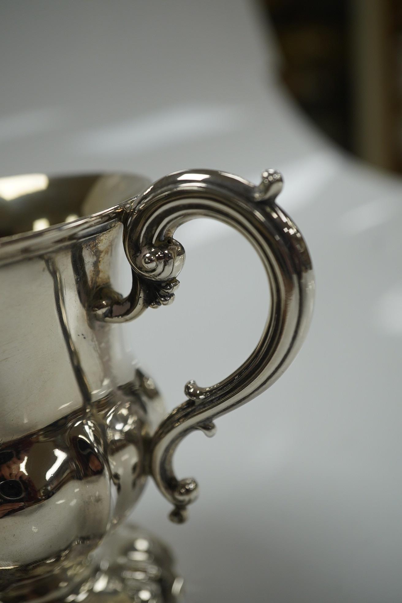 An early Victorian silver pedestal christening cup, by The Barnards, London, 1838, 92mm, 131 grams. Condition - good